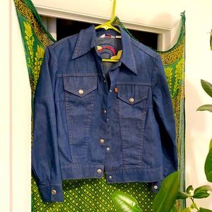 Vintage Levi’s denim jacket